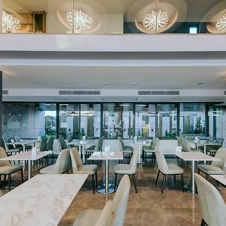 אובון רטצ'תאני Arista Hotel Ubon מראה חיצוני תמונה