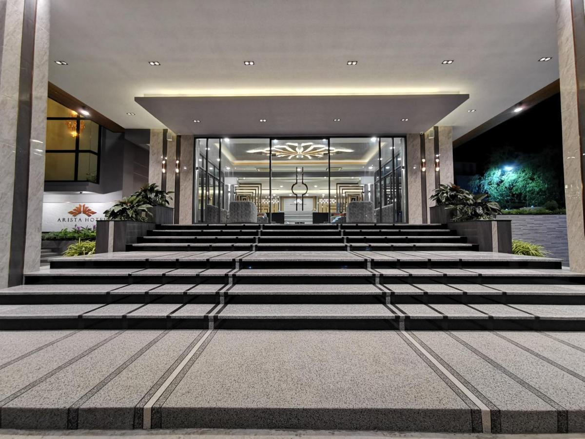 אובון רטצ'תאני Arista Hotel Ubon מראה חיצוני תמונה