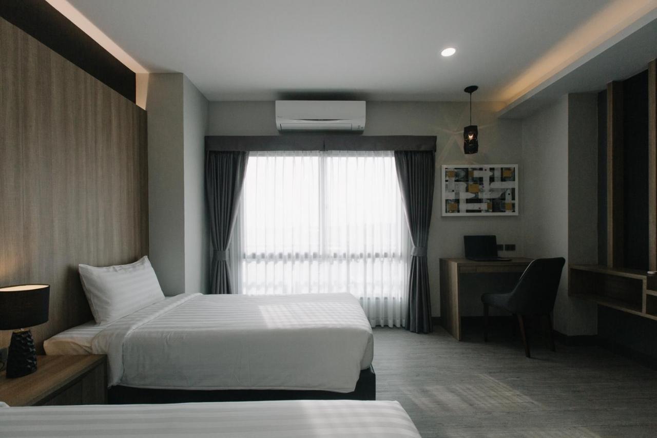 אובון רטצ'תאני Arista Hotel Ubon מראה חיצוני תמונה