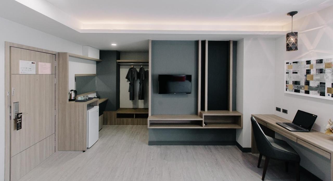 אובון רטצ'תאני Arista Hotel Ubon מראה חיצוני תמונה