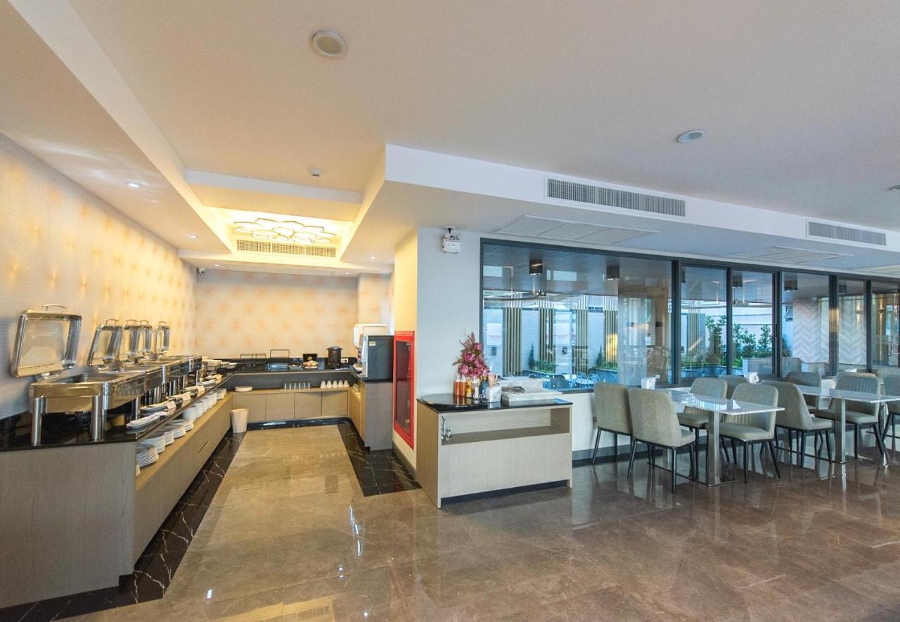 אובון רטצ'תאני Arista Hotel Ubon מראה חיצוני תמונה