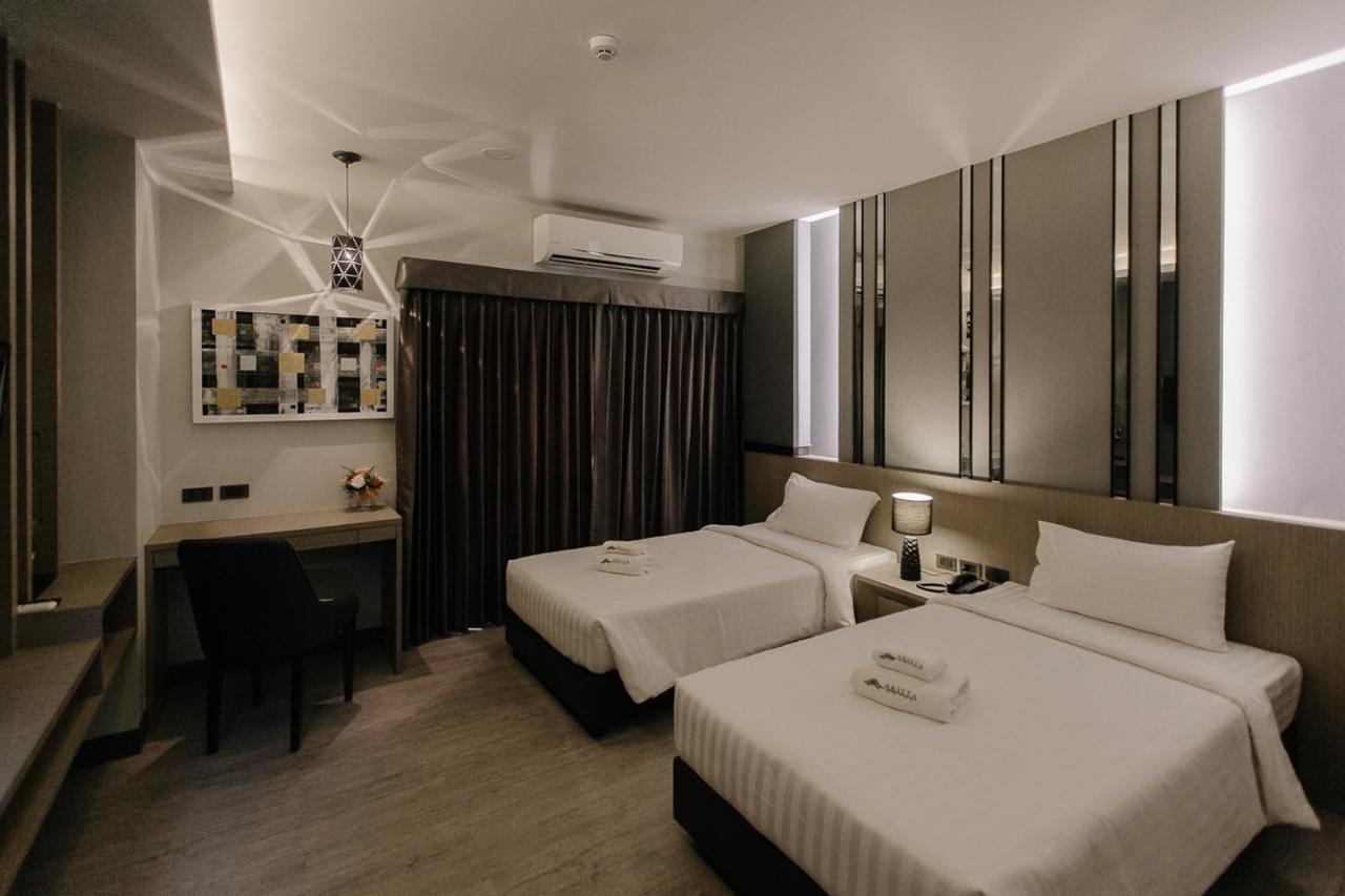 אובון רטצ'תאני Arista Hotel Ubon מראה חיצוני תמונה